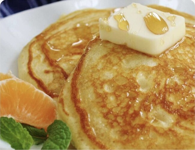 Pancakes at Livonia Diner